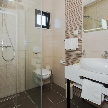 House With A Swimming Pool Vinisce, Trogir - 22073 Holiday home *